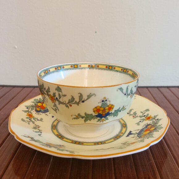 Crown Ducal Ware England Cup and Saucer Blue Urn/ Fruit 1927-30 - Picture 3 of 8
